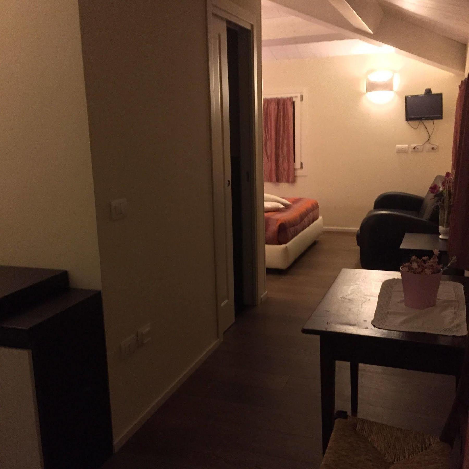 Modus Vivendi - Room E Relax Brisighella Bagian luar foto